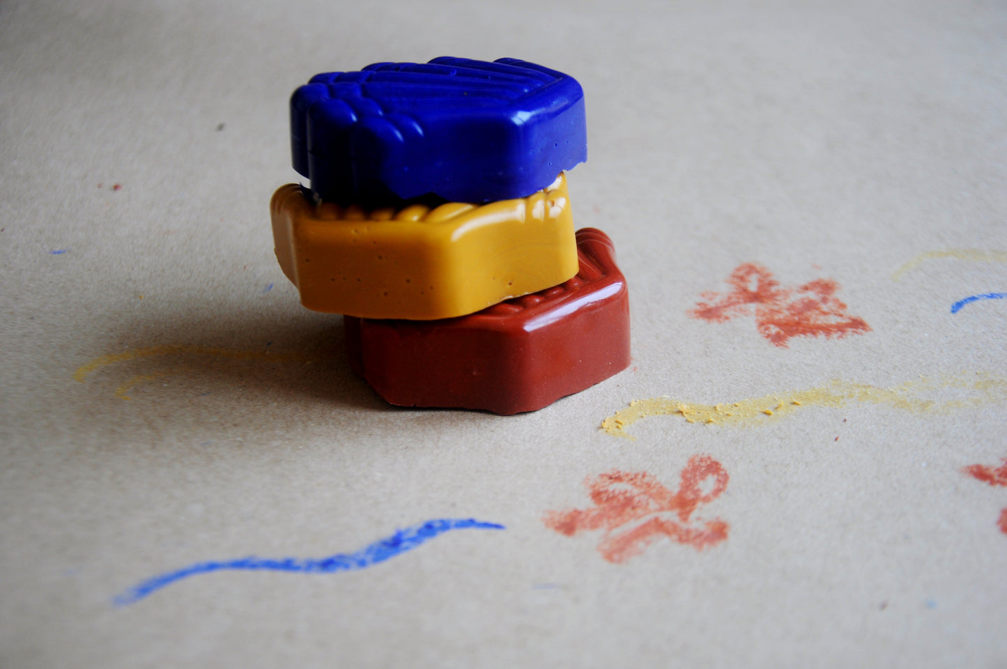 Jumbo Shells | All Natural Beeswax Crayons | 3 Set