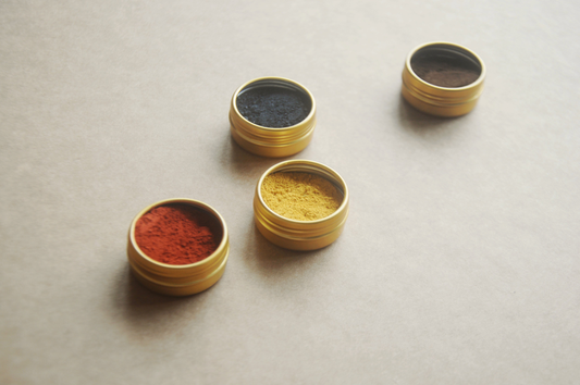 Why Artists Are Returning to Earth Pigments And Why It Matters for Children’s Art