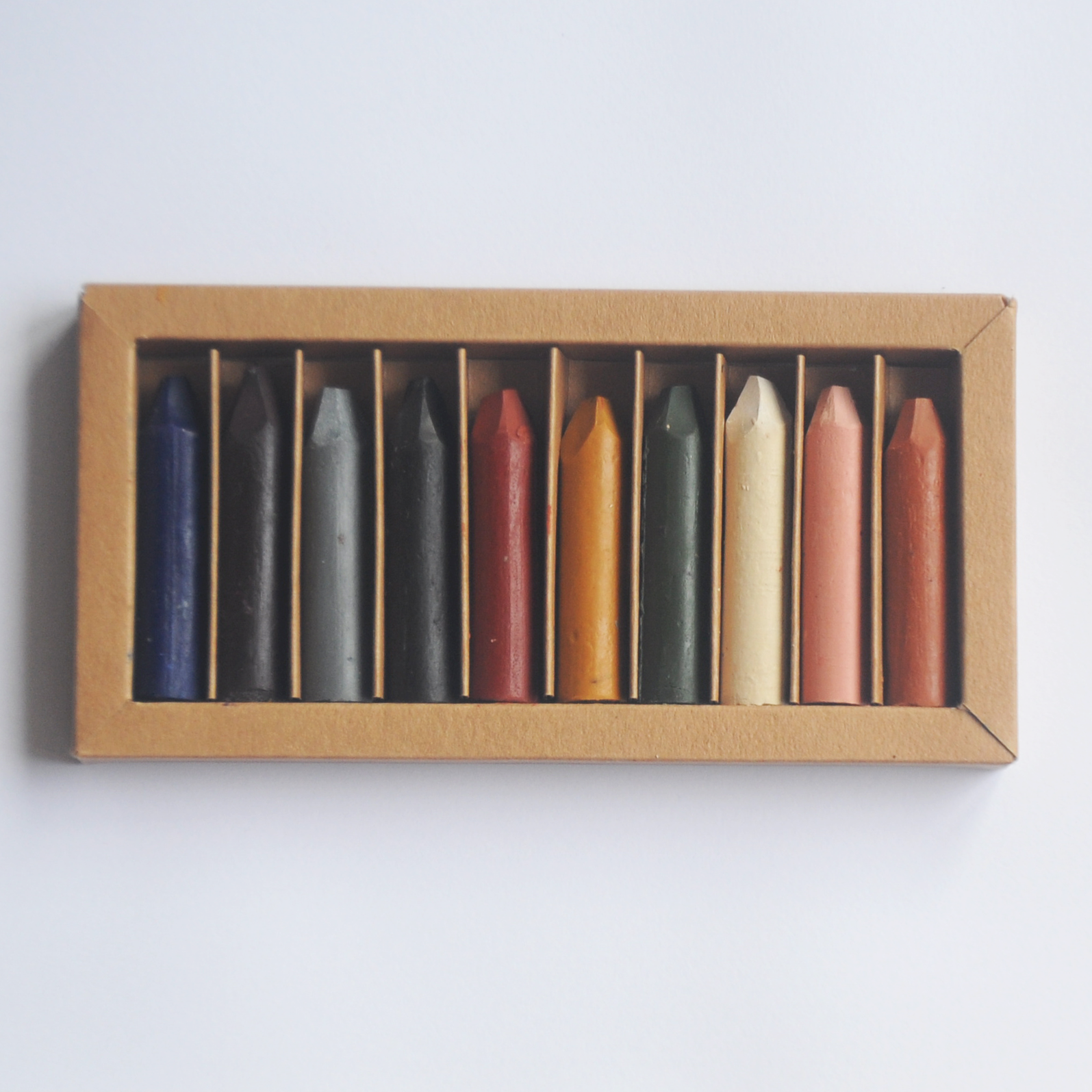 OIL PASTELS ALL NATURAL NONTOXIC ECO FRIENDLY flat lay open box