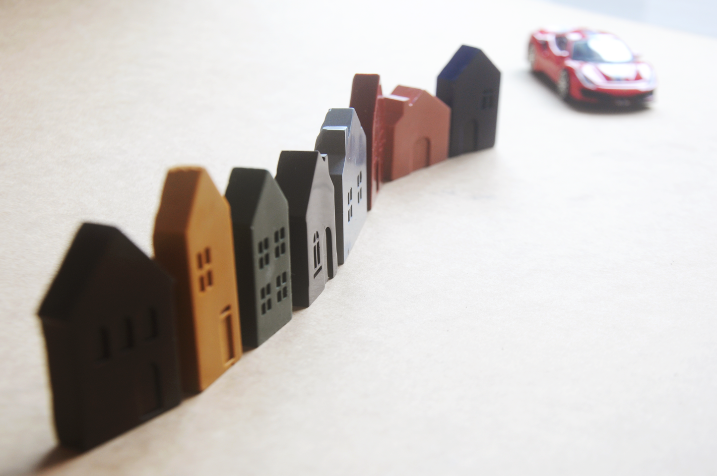 Cozy Cabins – Natural Beeswax Crayon Set (5–6 Cabins)