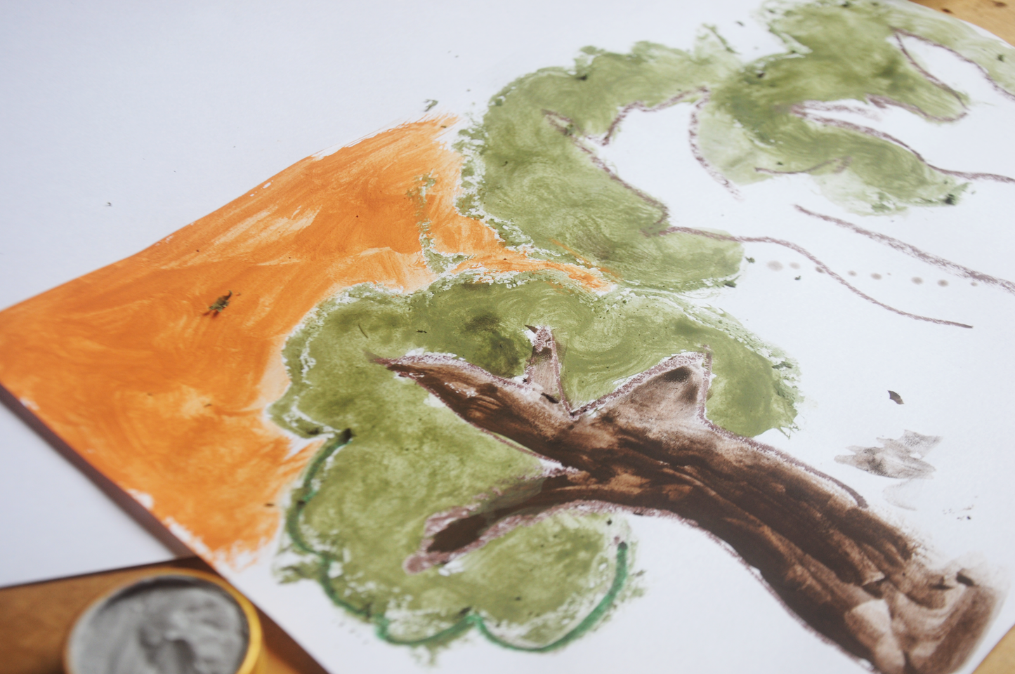 Kids' Natural Earth & Mineral Watercolour Paint Set – 8 Vibrant, Hand-Ground Colours